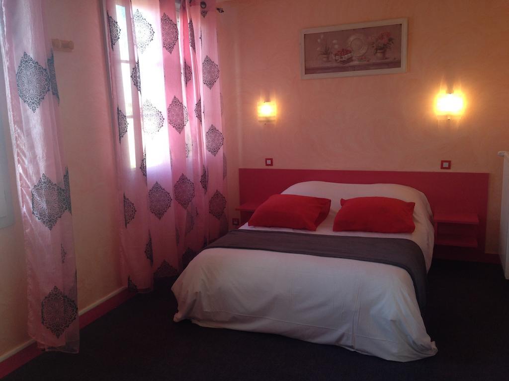 Family Hotel - Site Du Parc 若奈克兰 客房 照片