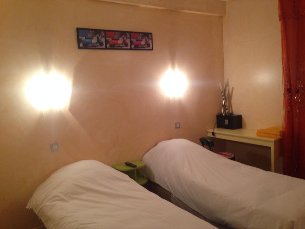 Family Hotel - Site Du Parc 若奈克兰 客房 照片